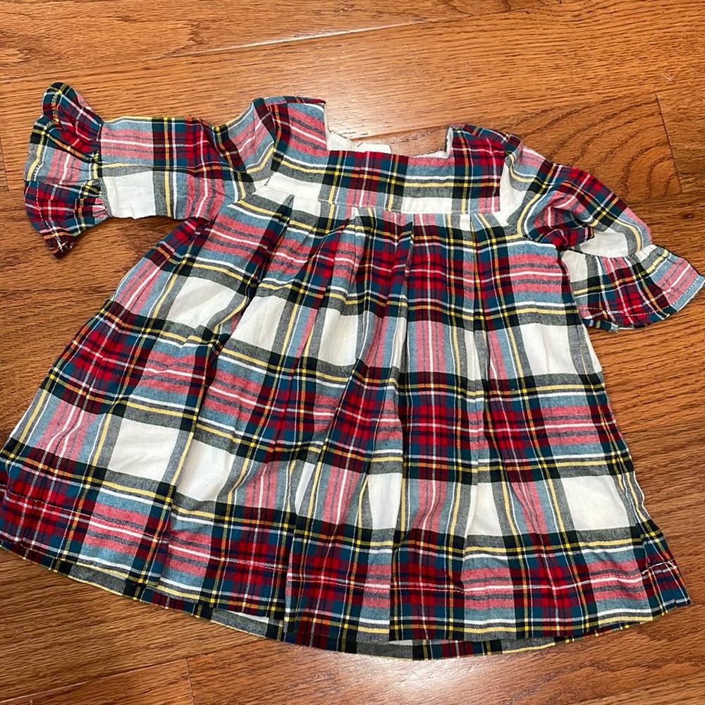Baby gap 3-6 month baby girl plaid bell sleeve dress